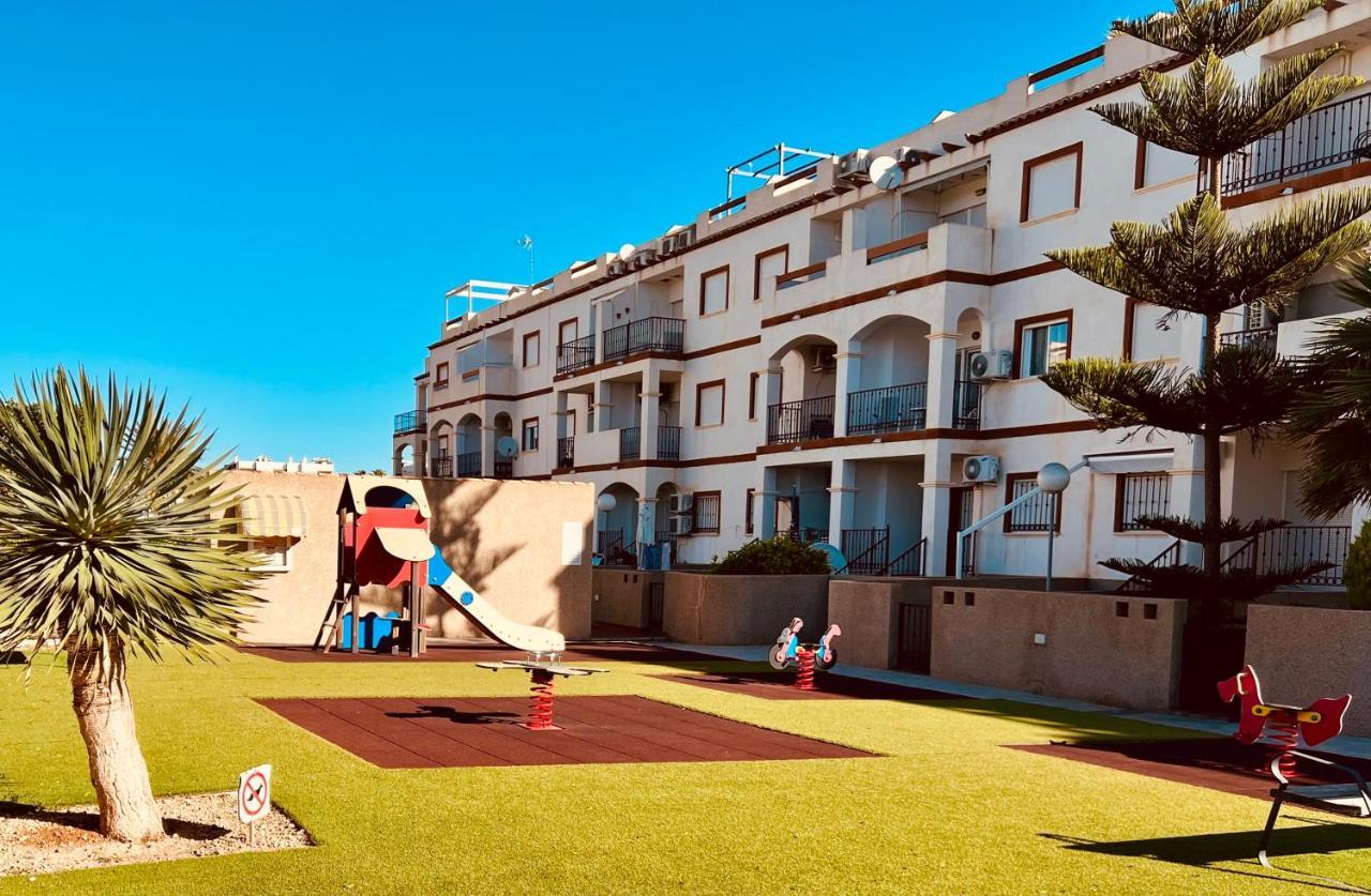 Casa Flania, Seaview, 2-Bedroom, 2-Bathroom Alicante Bagian luar foto