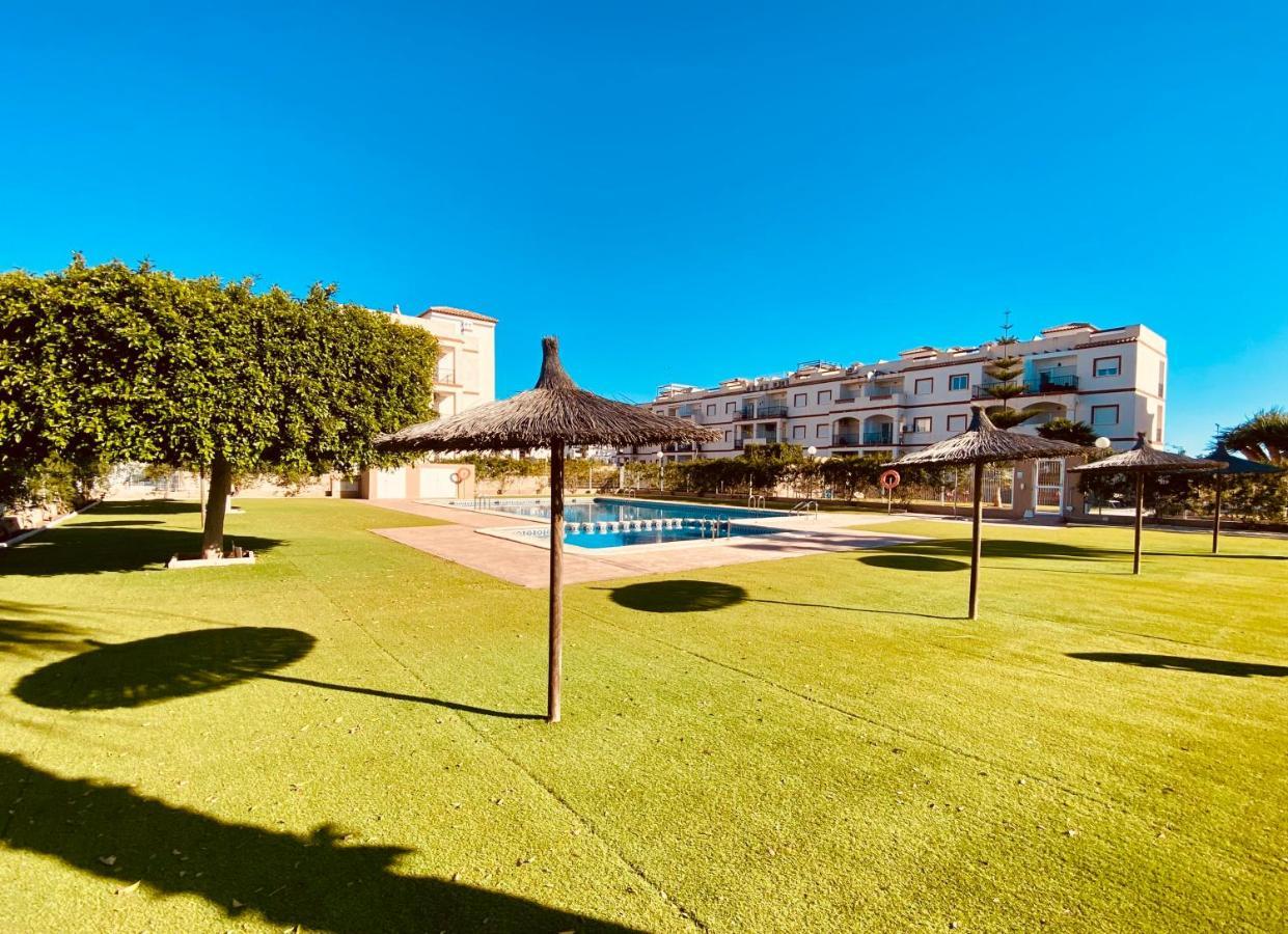 Casa Flania, Seaview, 2-Bedroom, 2-Bathroom Alicante Bagian luar foto